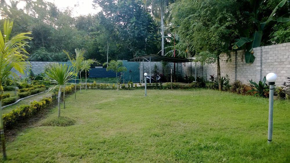 Shu Villa Lombok Kuta  Buitenkant foto