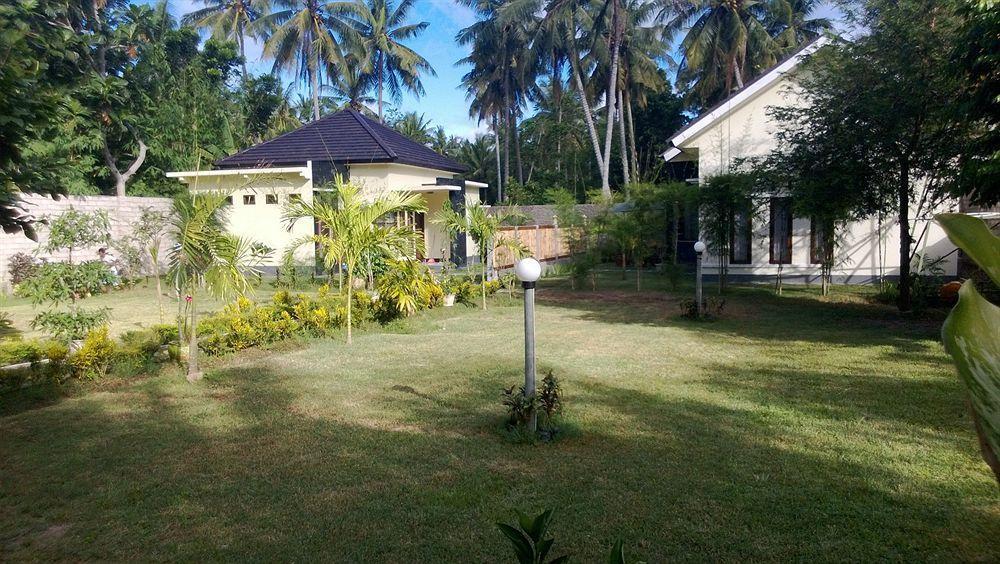 Shu Villa Lombok Kuta  Buitenkant foto