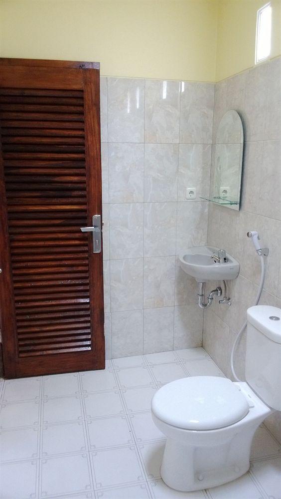 Shu Villa Lombok Kuta  Buitenkant foto