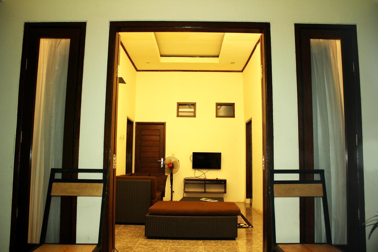 Shu Villa Lombok Kuta  Buitenkant foto